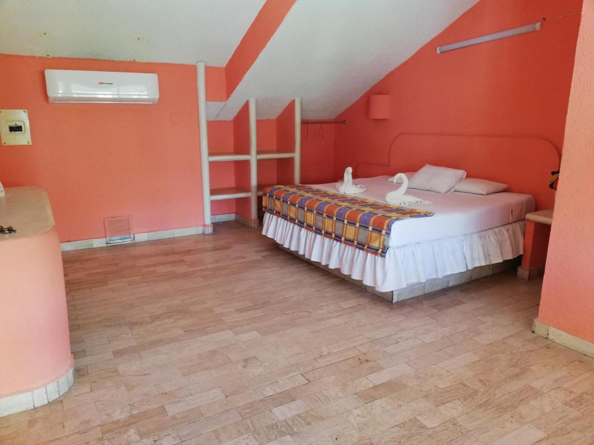 Hotel Canaima Suites Acapulco Exterior foto